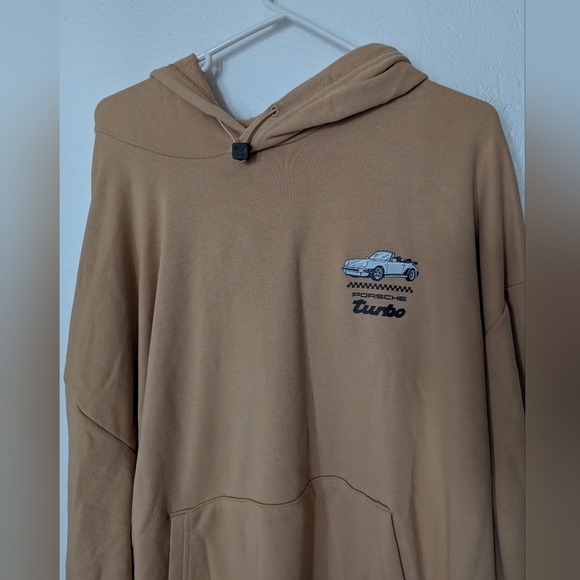 Puma Porsche Legacy Men’s Size XL Oversized Graphic Hoodie New - Picture 3 of 11